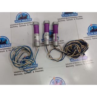 HONEYWELL C7027A 1049 U.V. FLAME SENSOR (3-PIECE)
