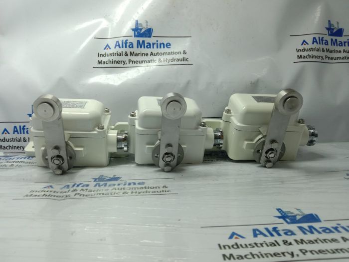 SAKAMOTO ELECTRIC LWIO-SA2 LIMIT SWITCH