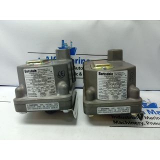 BARKSDALE D2T-A150SS PRESSURE OR VACUUM ACTUATED SWITCH