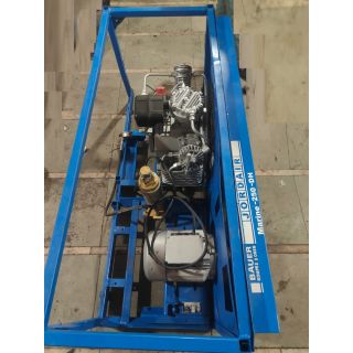 BAUER MARINE -250-DN DIESEL COMPRESSOR