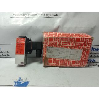 DANFOSS MBC 5100 1411 1CB04 PRESSURE CONTROL 1