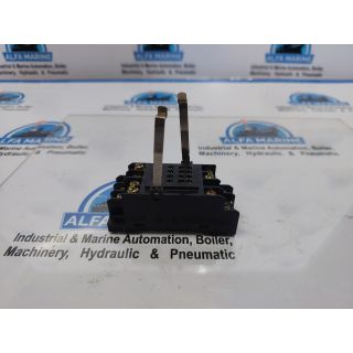 OMRON PYF14A RELAY SOCKET 14 POS DIN RAIL