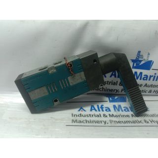 REXROTH 563 465 010 0 PNEUMATIC DIRECTIONAL VALVE