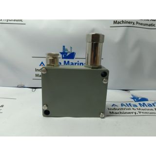 TRAFAG 8202.27.2210 PRESSURE TRANSMITTER