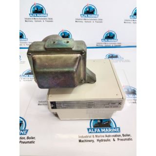 YAMATAKE KKP14-22B2-X PRESSURE PNEUMATIC TRANSMITTER